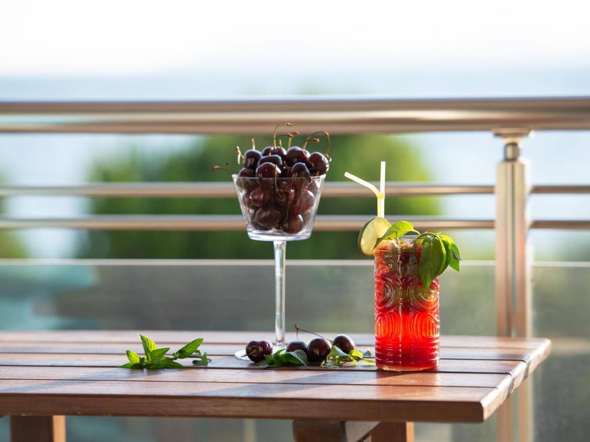 Sunset Studios - Suites With Seaview & Back Side Apartements Тороні Екстер'єр фото