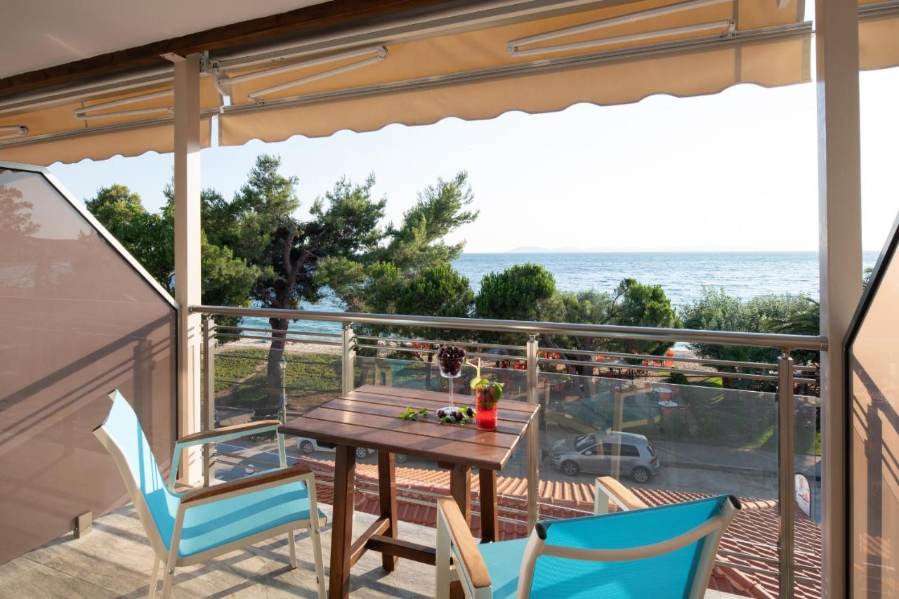 Sunset Studios - Suites With Seaview & Back Side Apartements Тороні Екстер'єр фото