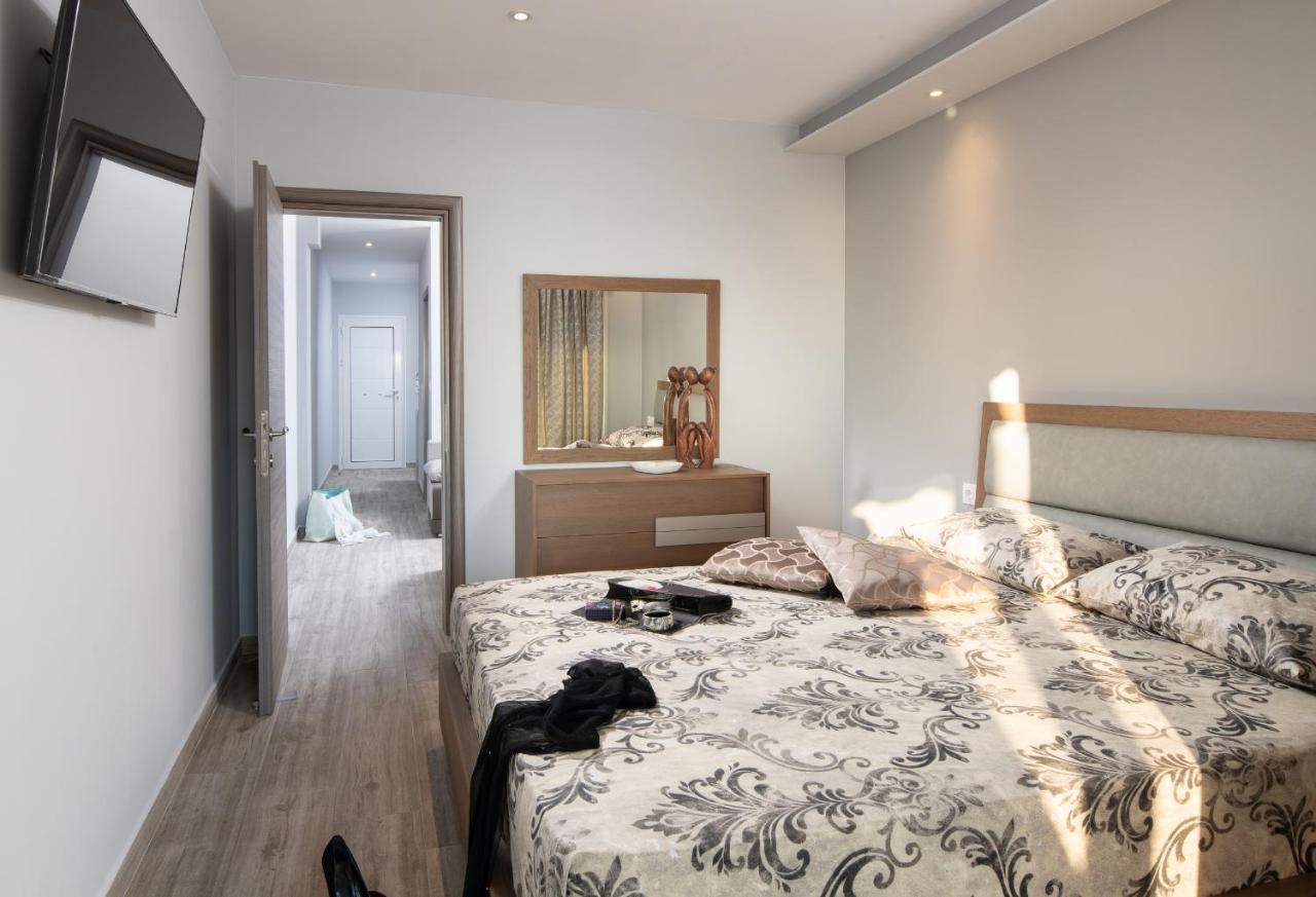 Sunset Studios - Suites With Seaview & Back Side Apartements Тороні Екстер'єр фото