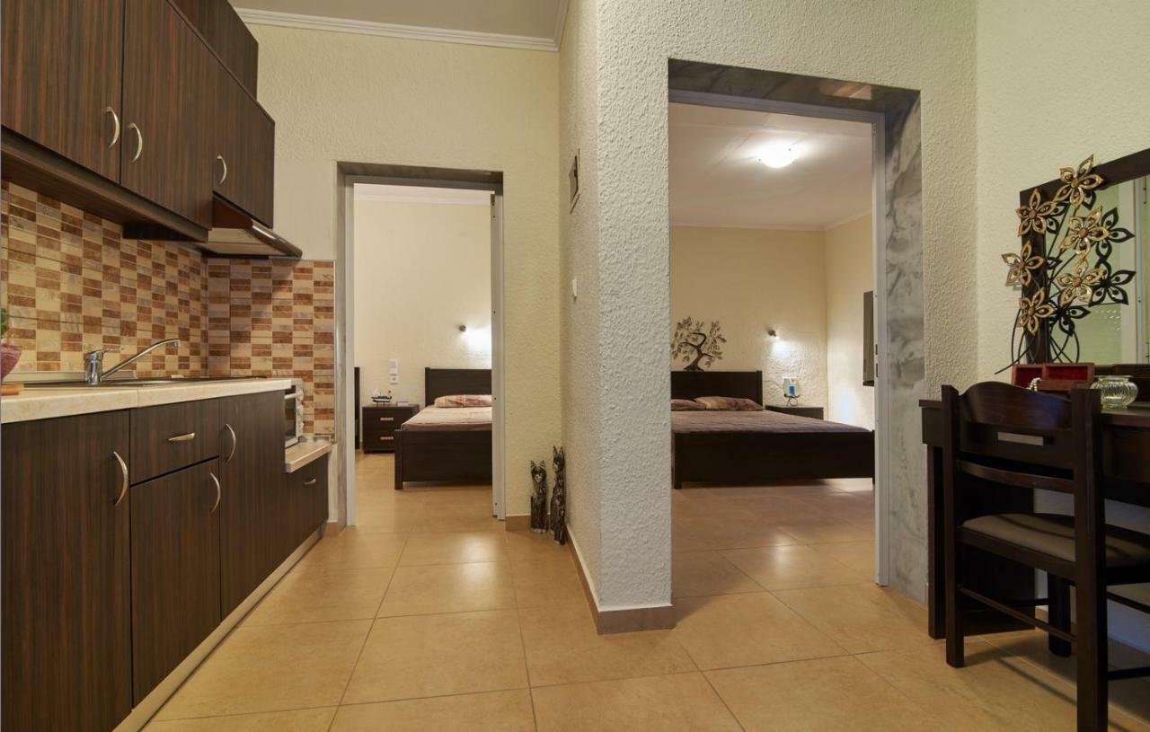 Sunset Studios - Suites With Seaview & Back Side Apartements Тороні Екстер'єр фото